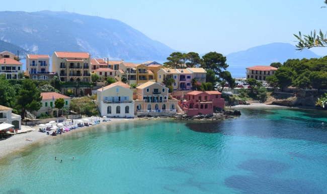 Apartamenty nad morzem w Grecji