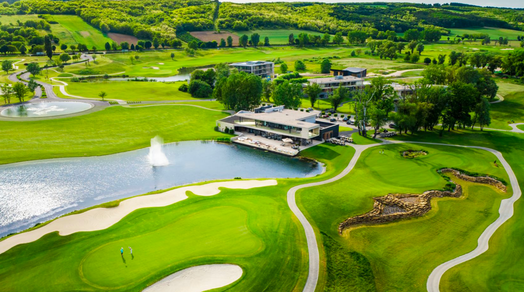 Prestiżowe apartamenty w ośrodku golfowym
